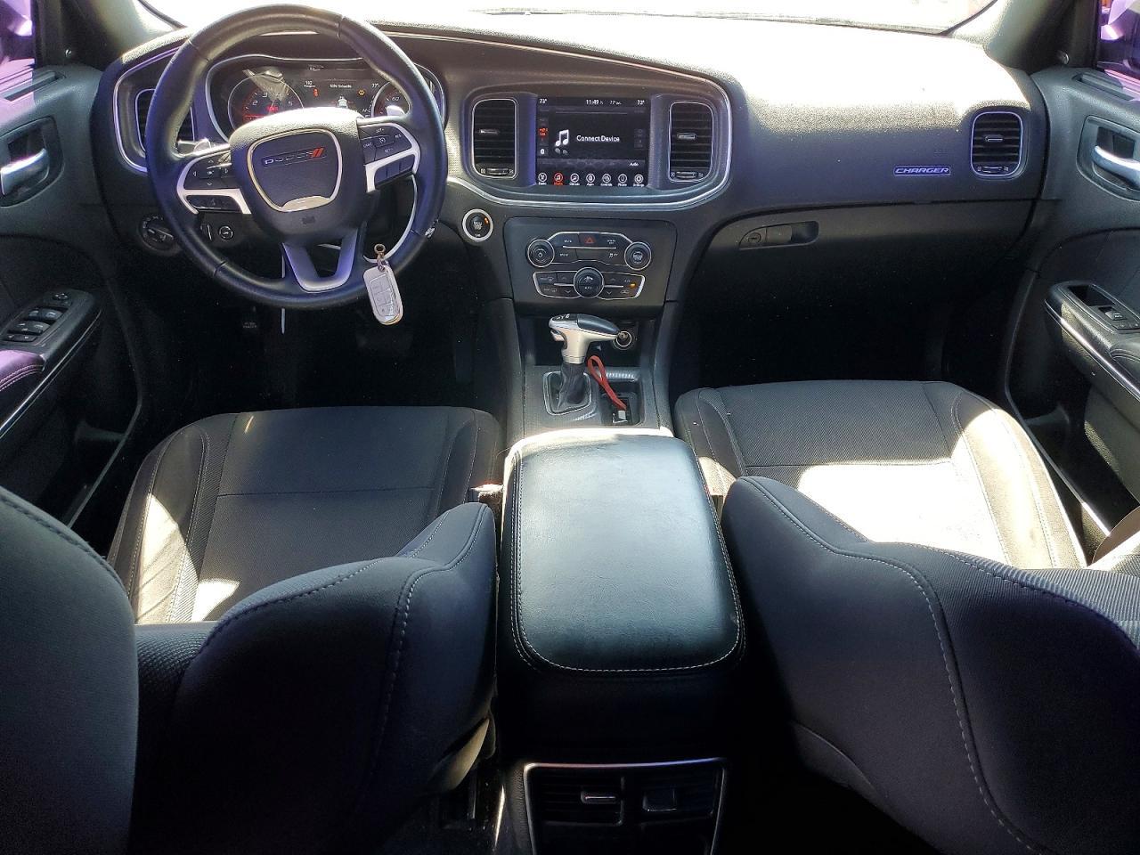 2017 Dodge Charger R - zdjęcie 8