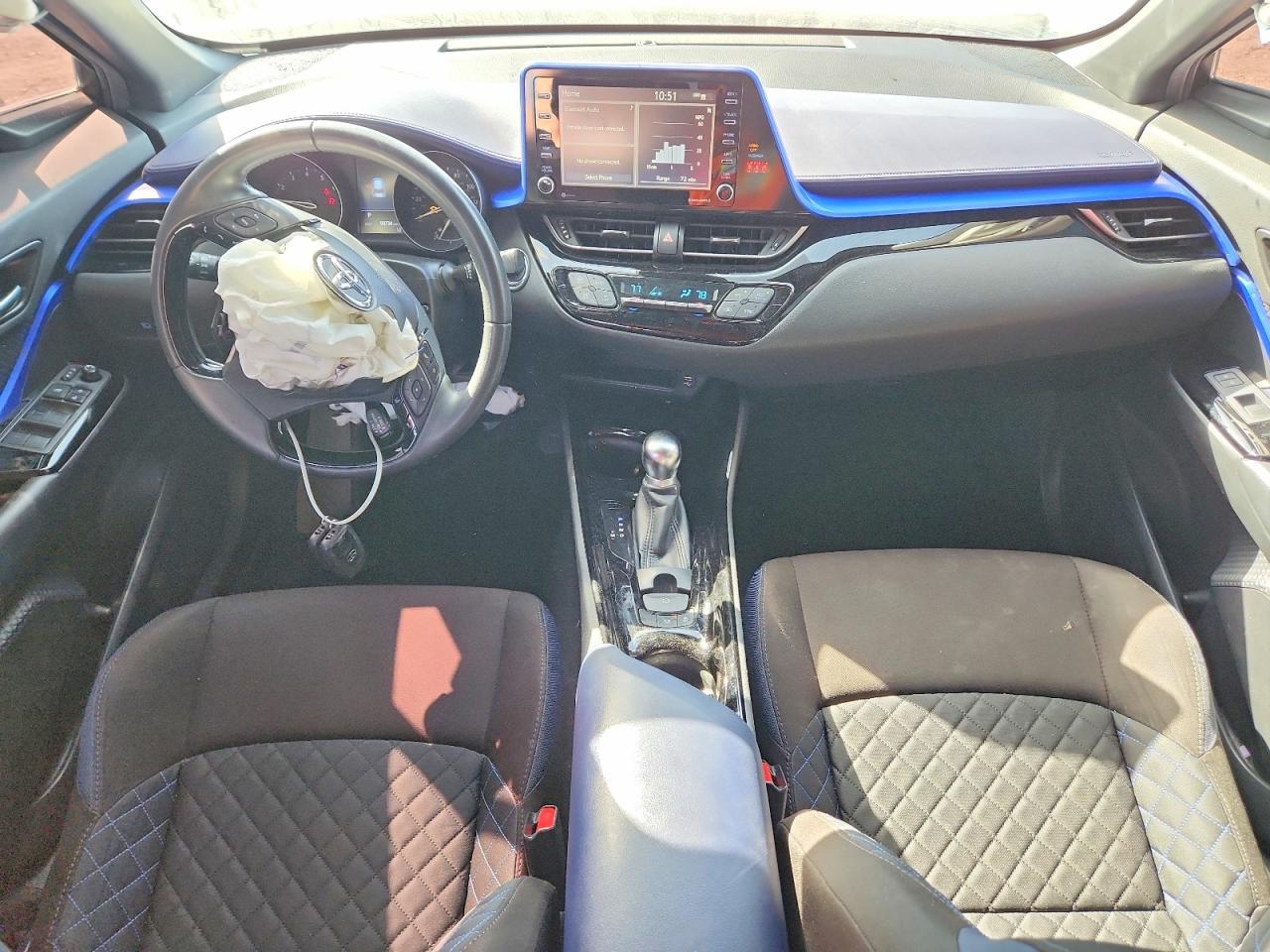 2020 Toyota C-Hr Xle - zdjęcie 8