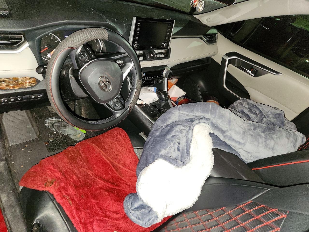 2020 Toyota Rav4 Xle Premium - zdjęcie 8