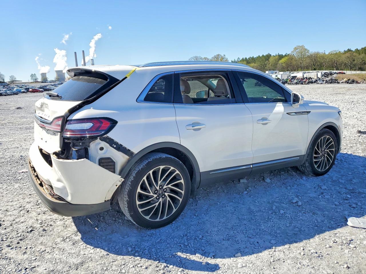 2019 Lincoln Nautilus Reserve - zdjęcie 3
