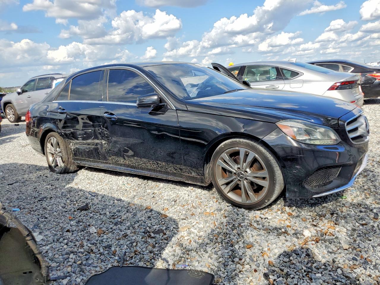 2014 Mercedes-Benz E 350 - zdjęcie 4