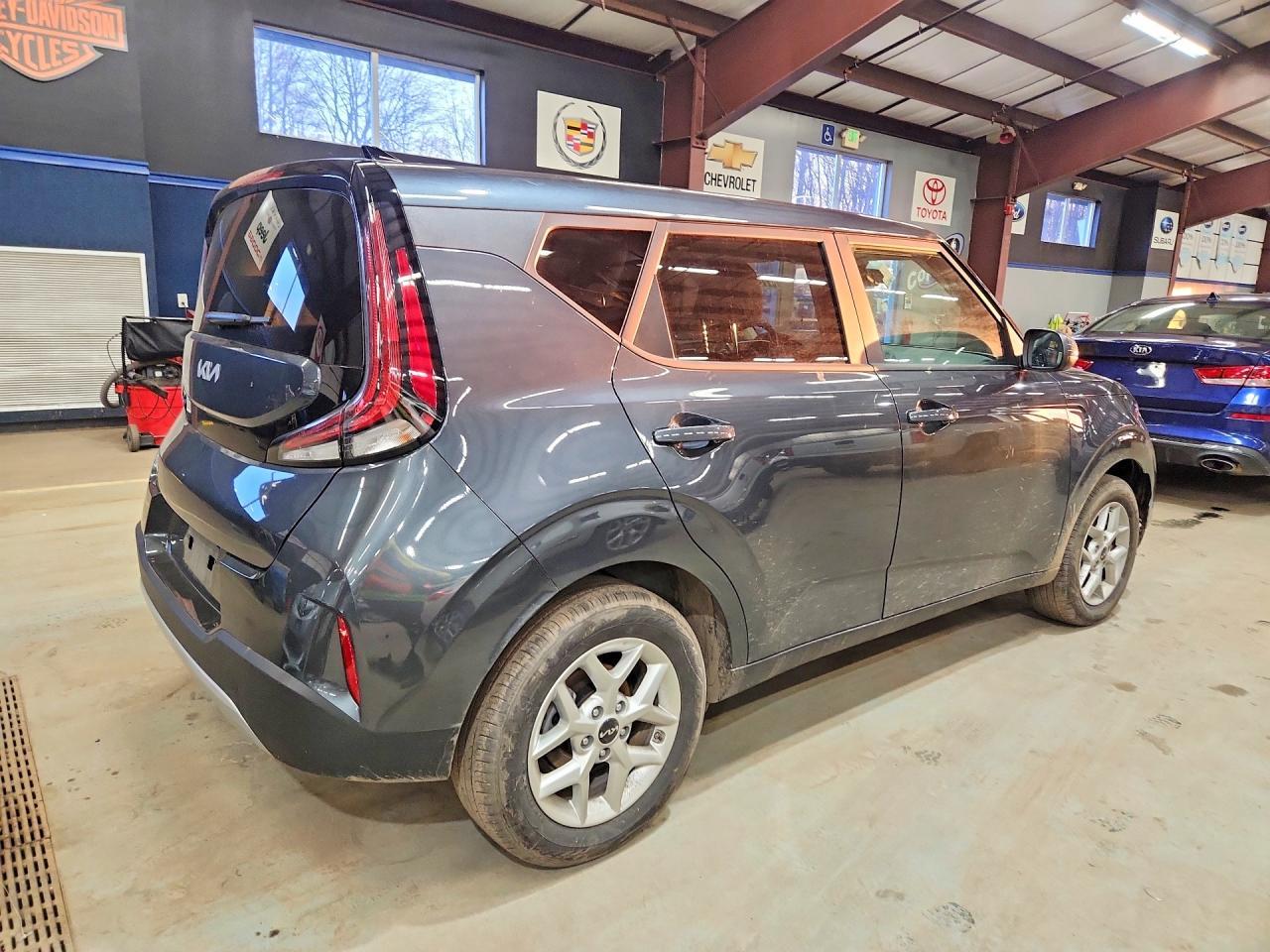 2025 Kia Soul Lx - zdjęcie 3