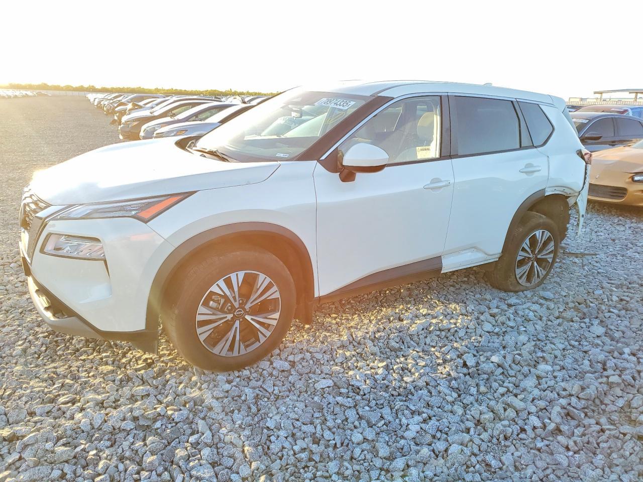 2023 Nissan Rogue Sv - zdjęcie główne