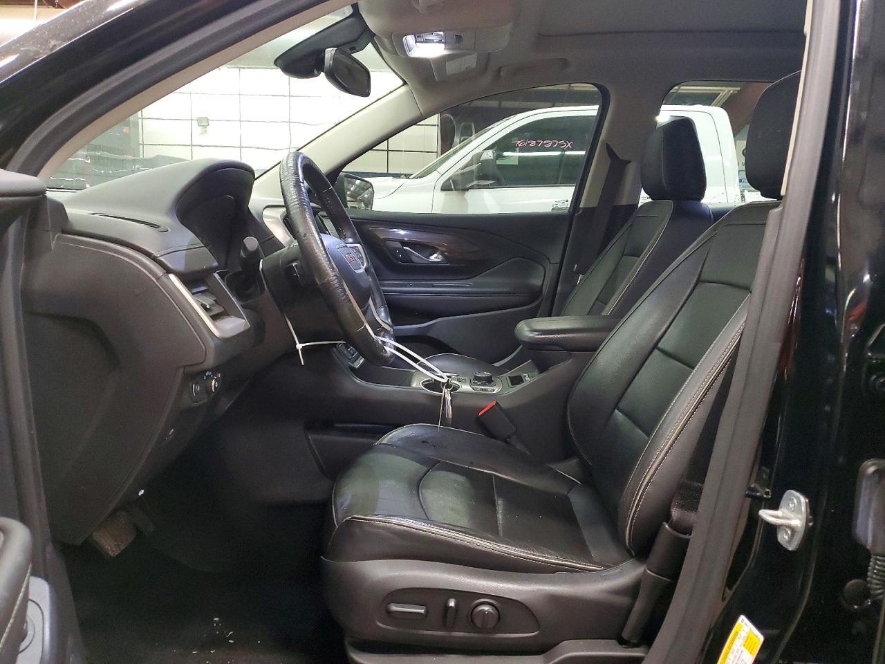 2020 GMC Terrain Denali - zdjęcie 7