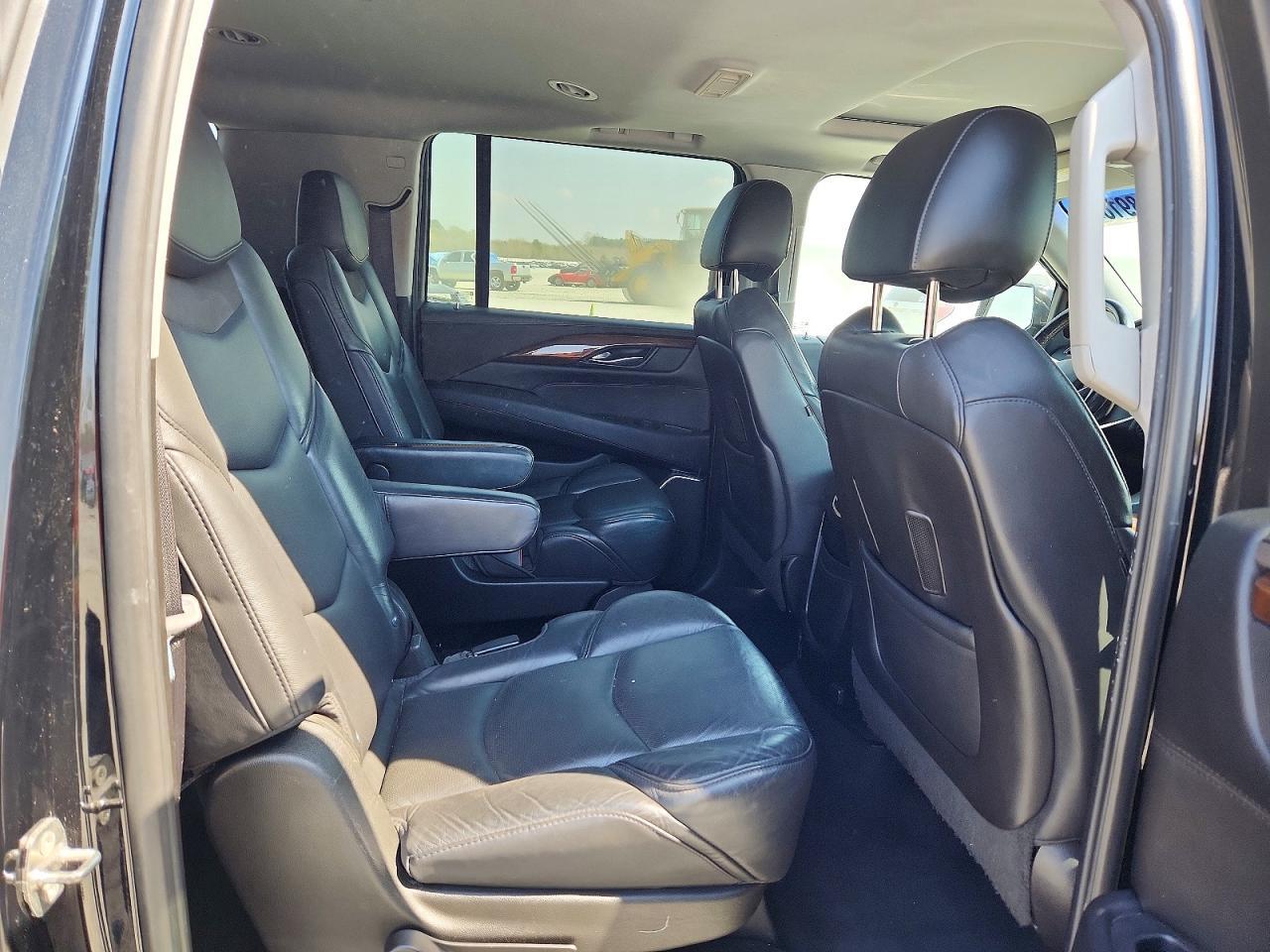 2018 Cadillac Escalade Esv Luxury - zdjęcie 11