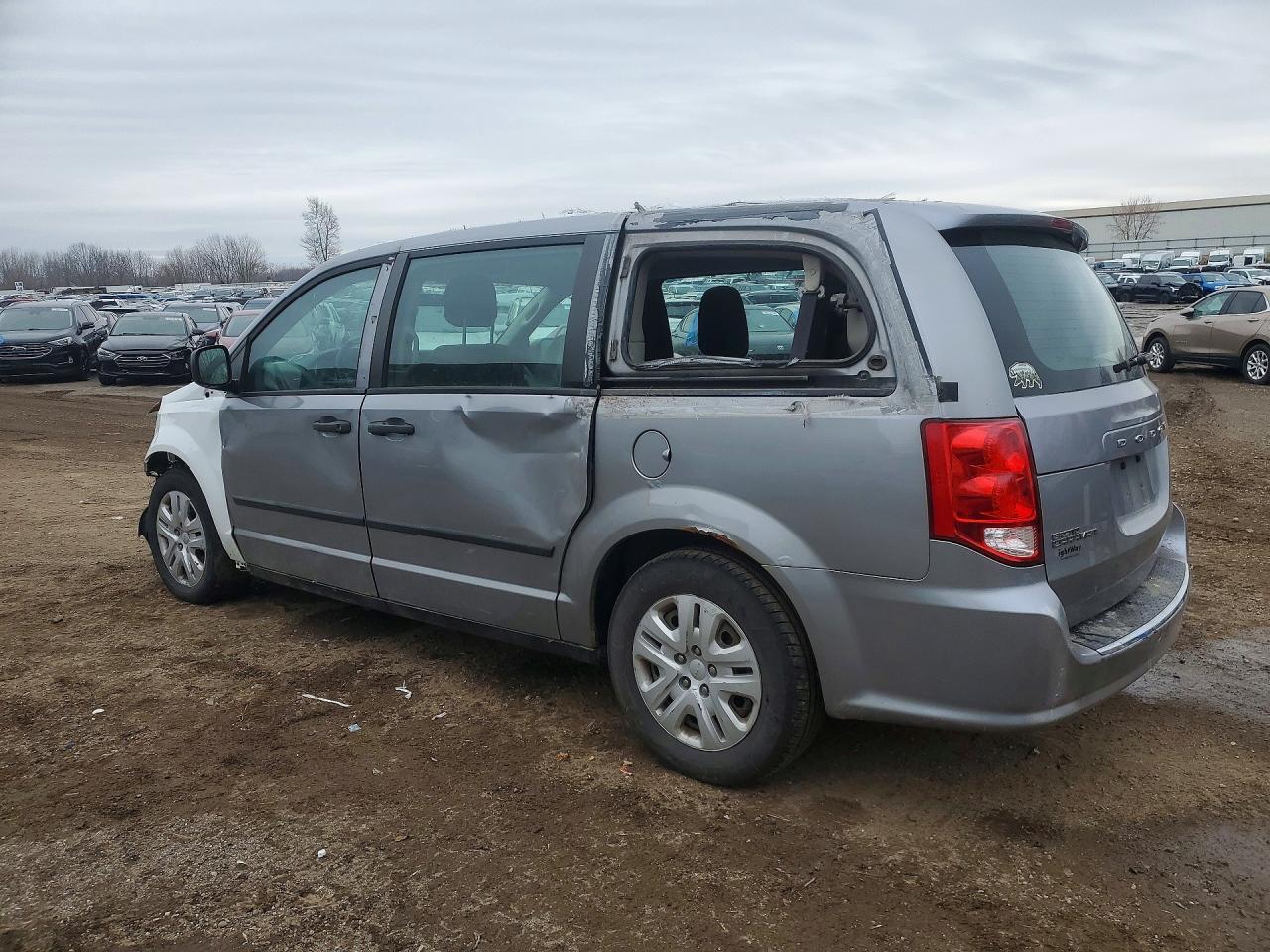 2013 Dodge Grand Caravan Se - zdjęcie 2