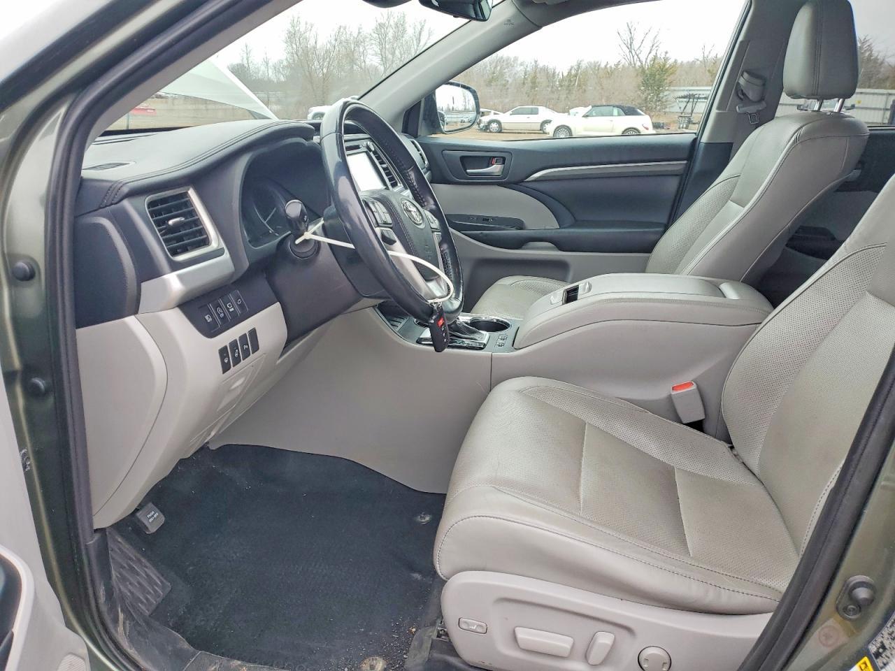 2019 Toyota Highlander Limited Platinum - zdjęcie 7