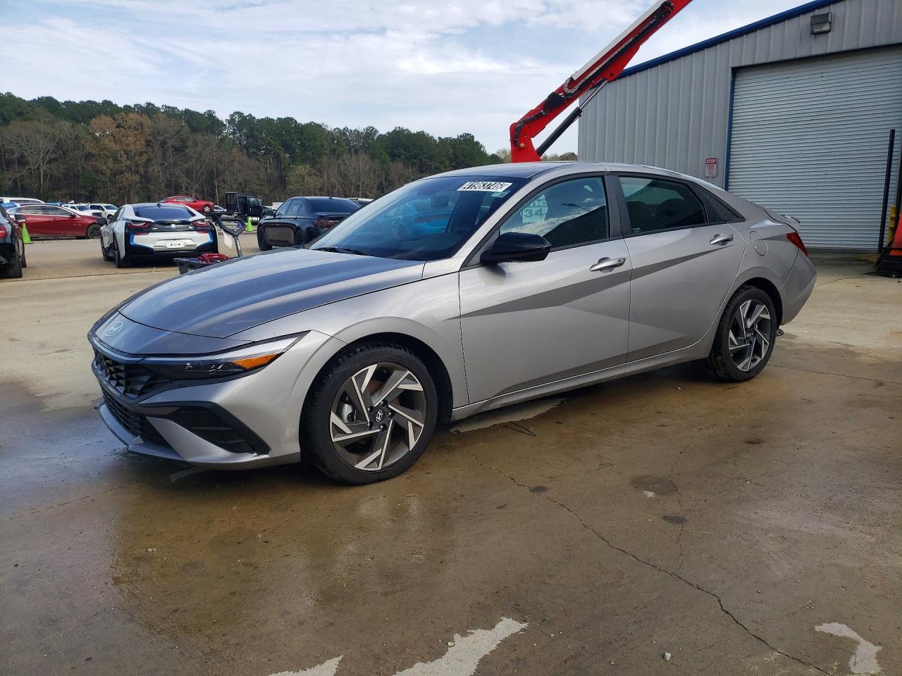 2025 Hyundai Elantra Sel Sport - zdjęcie główne