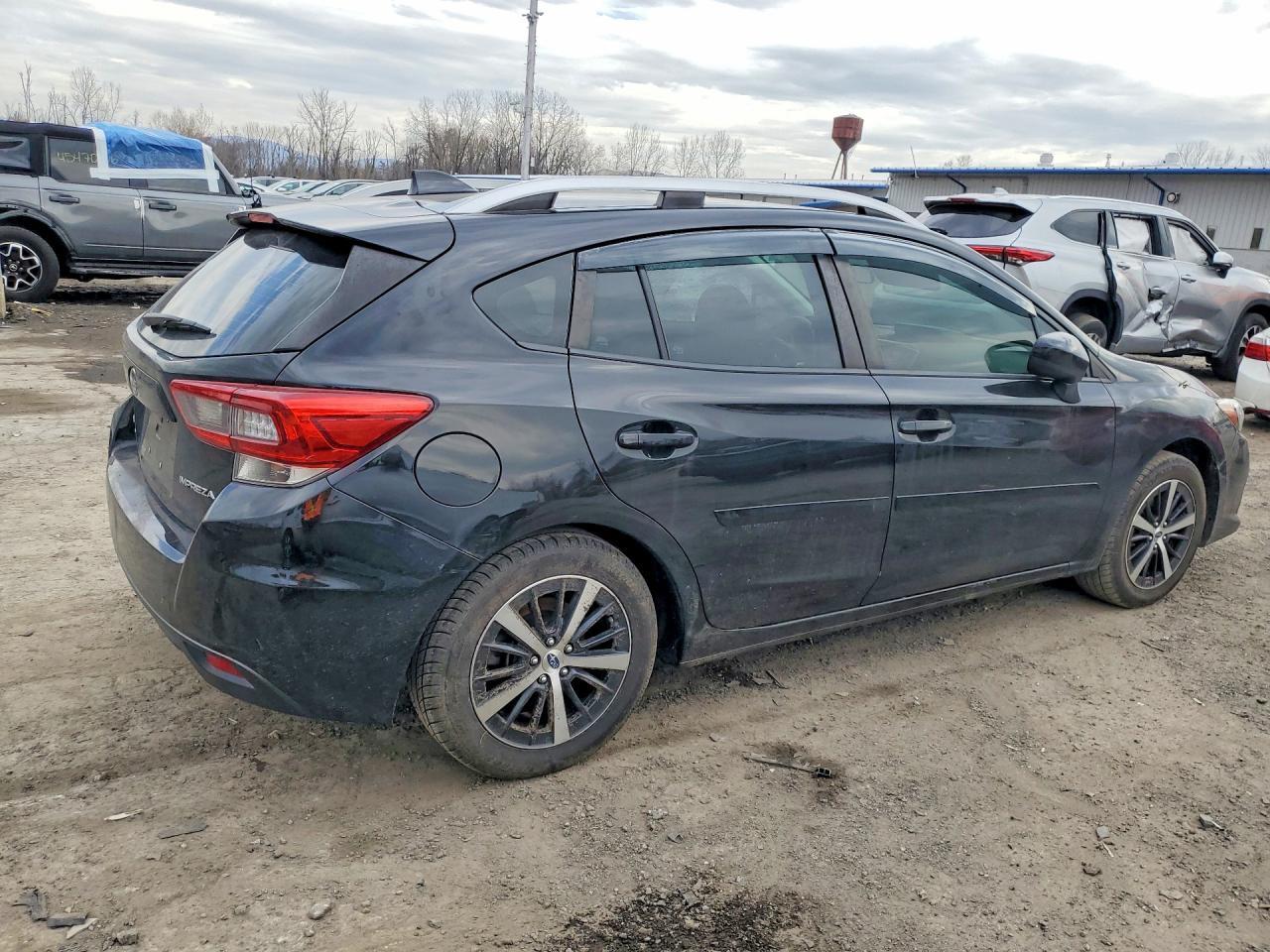 2021 Subaru Impreza Premium - zdjęcie 3