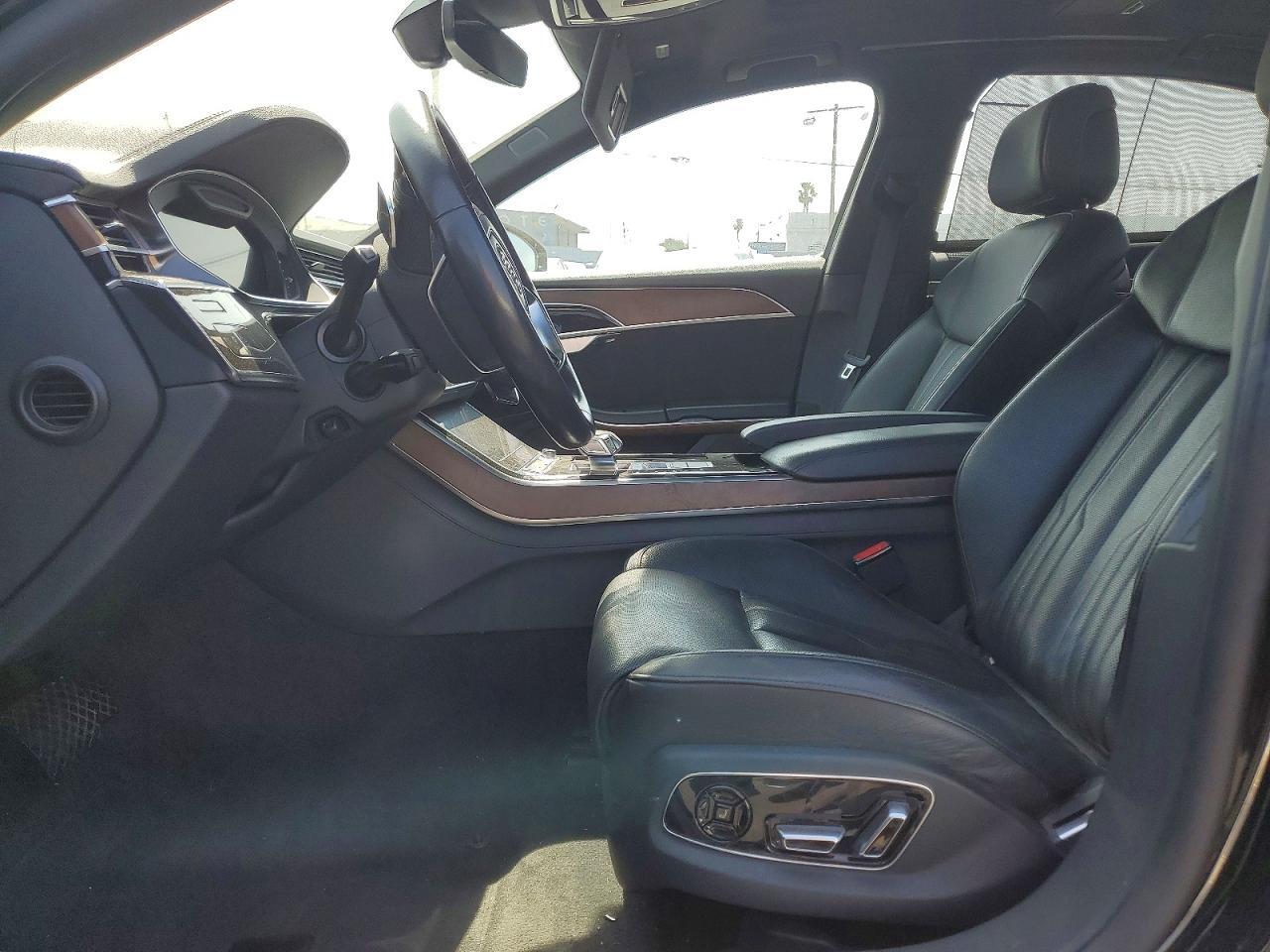 2021 Audi A8 L - zdjęcie 7