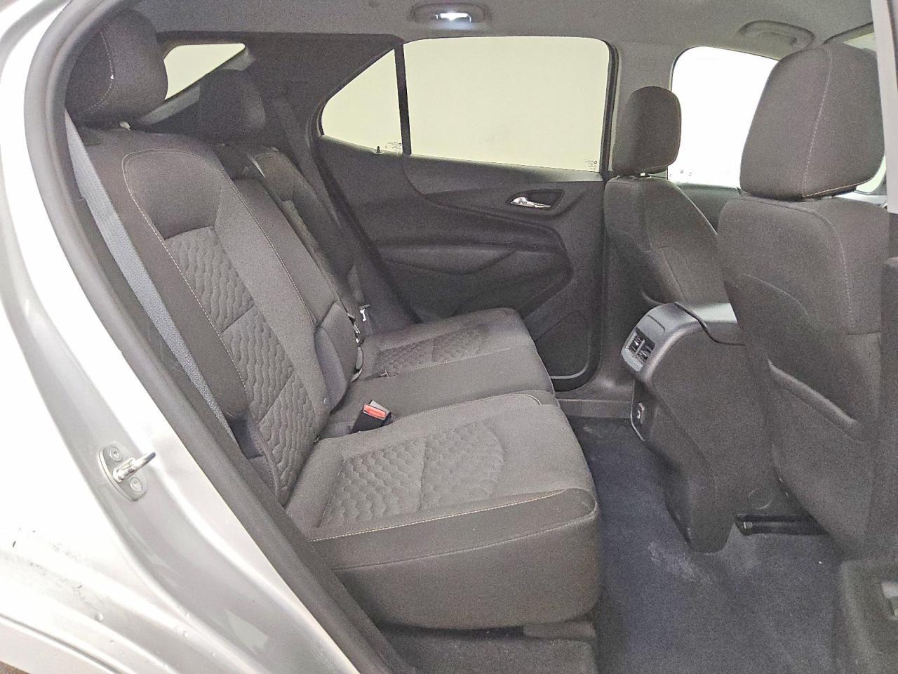 2021 Chevrolet Equinox Lt - zdjęcie 11