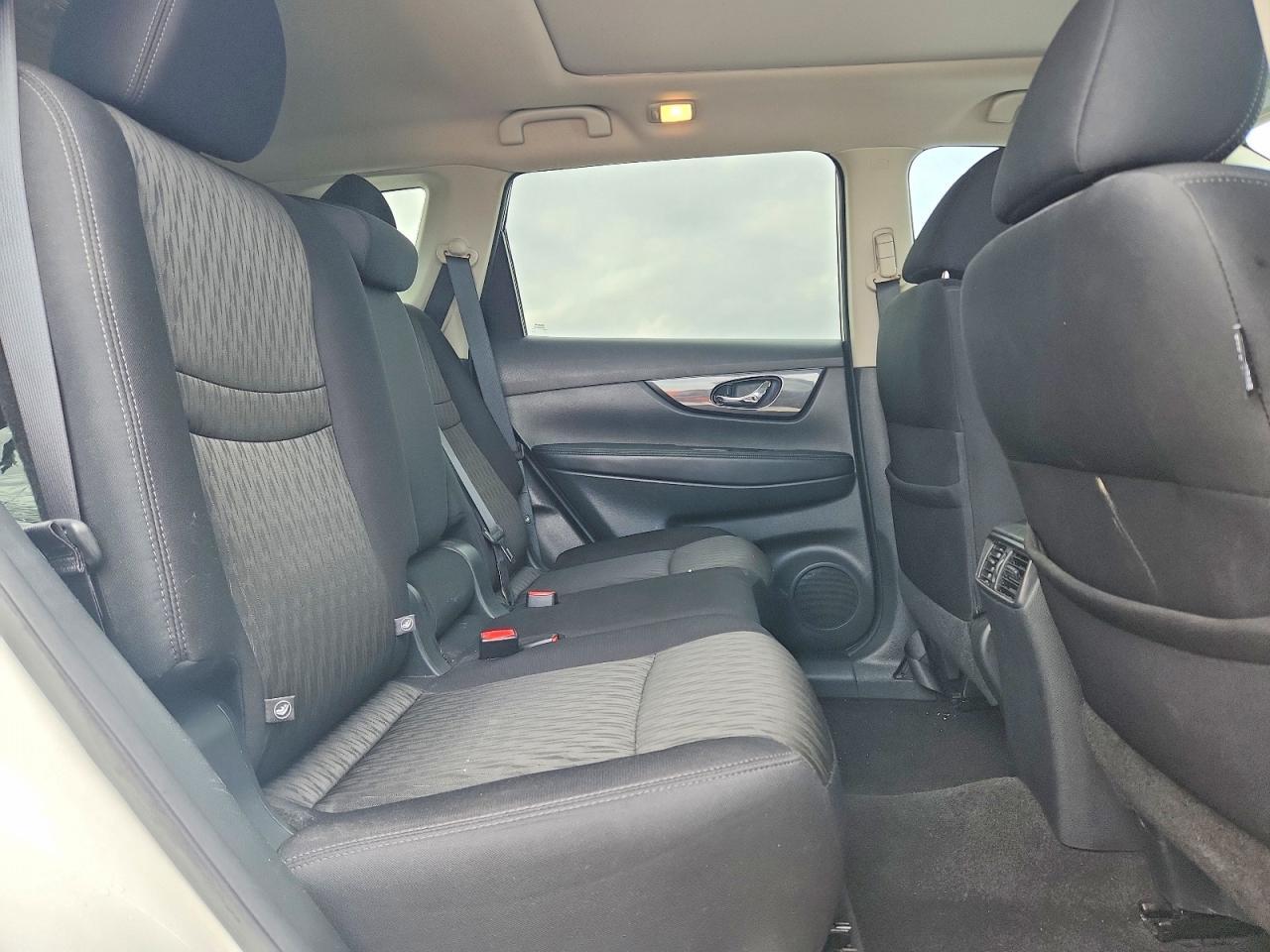 2017 Nissan Rogue Sv - zdjęcie 11