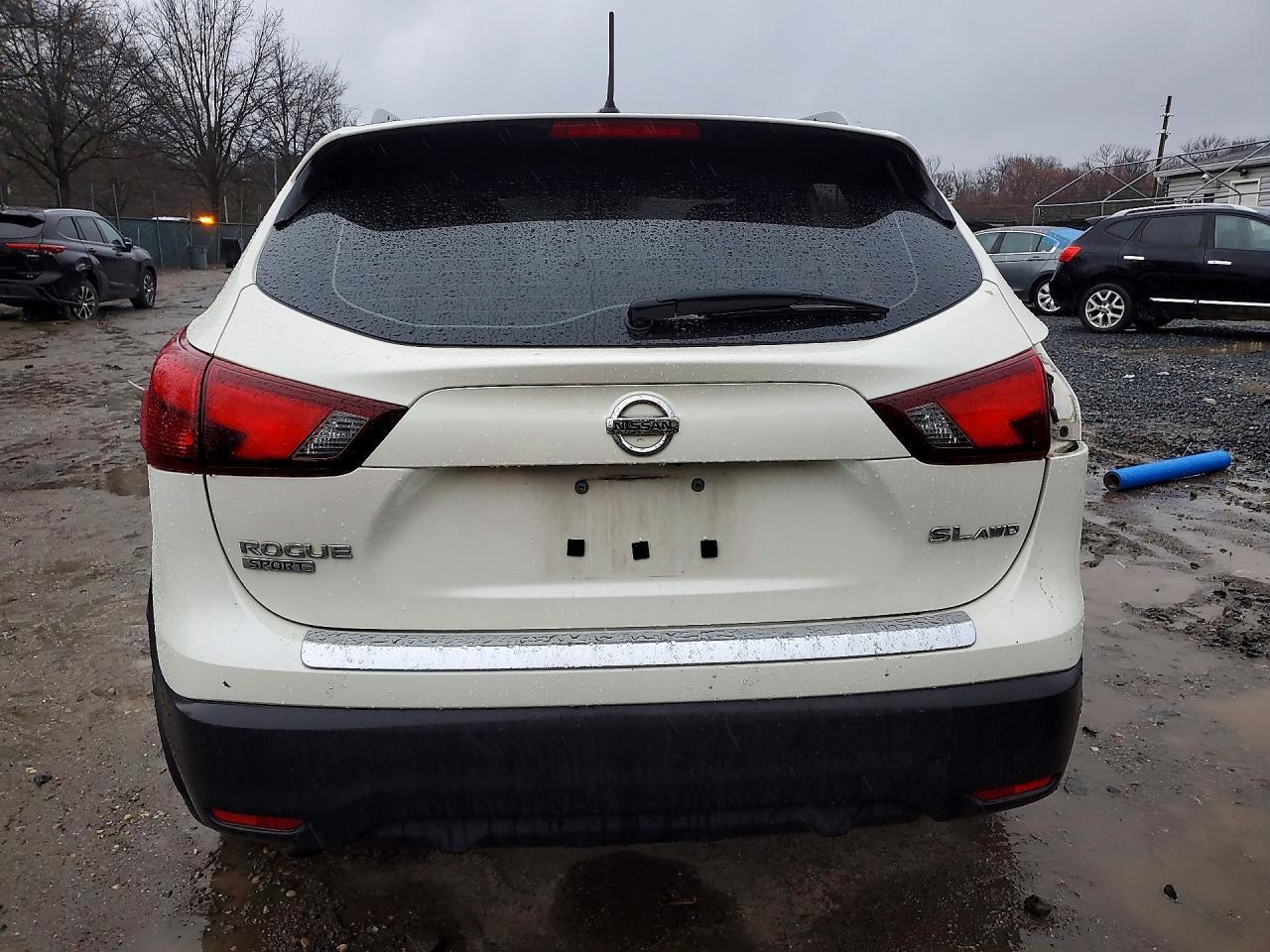 2017 Nissan Rogue Sport Sl - zdjęcie 6