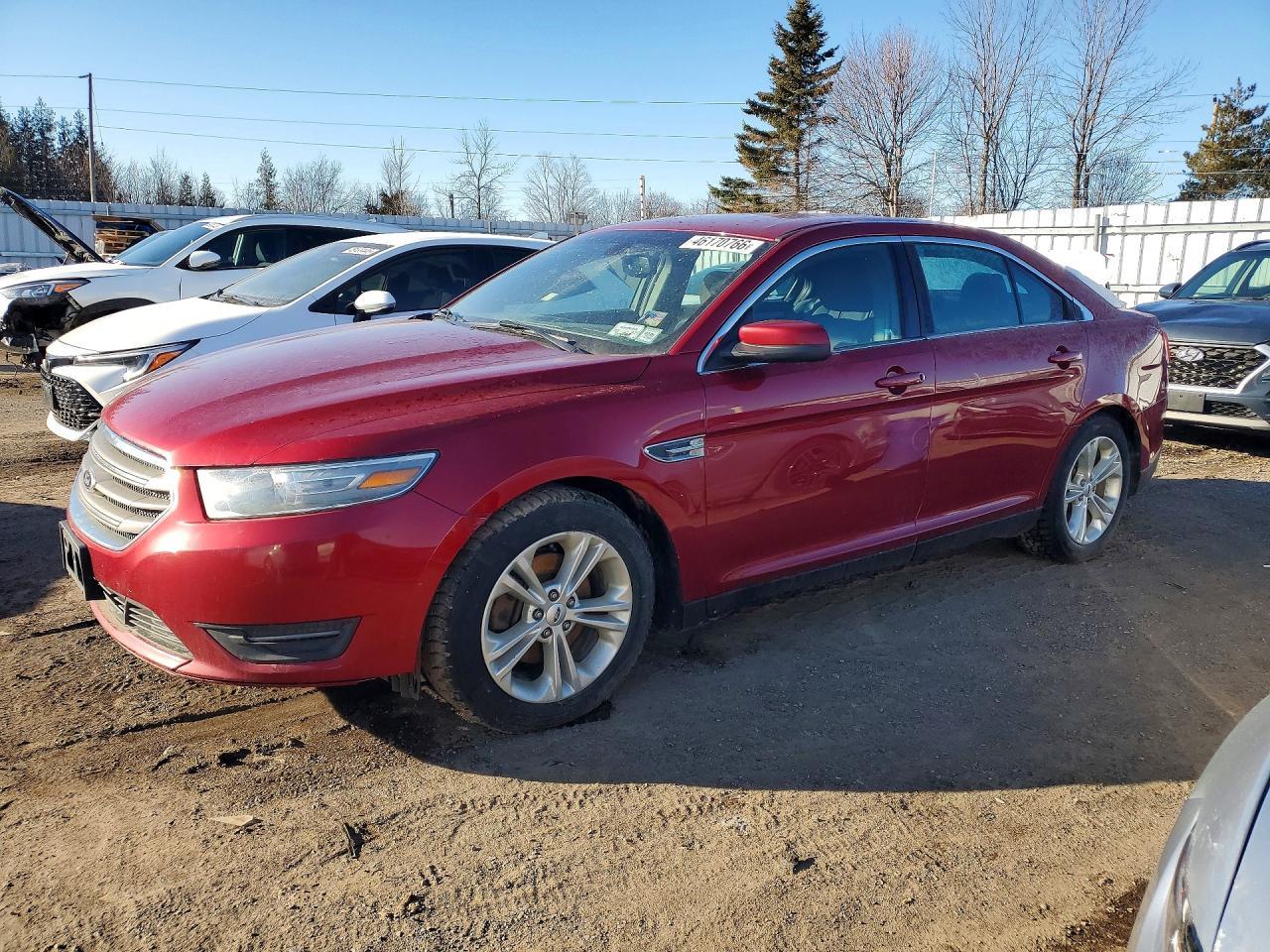 2014 Ford Taurus - zdjęcie główne