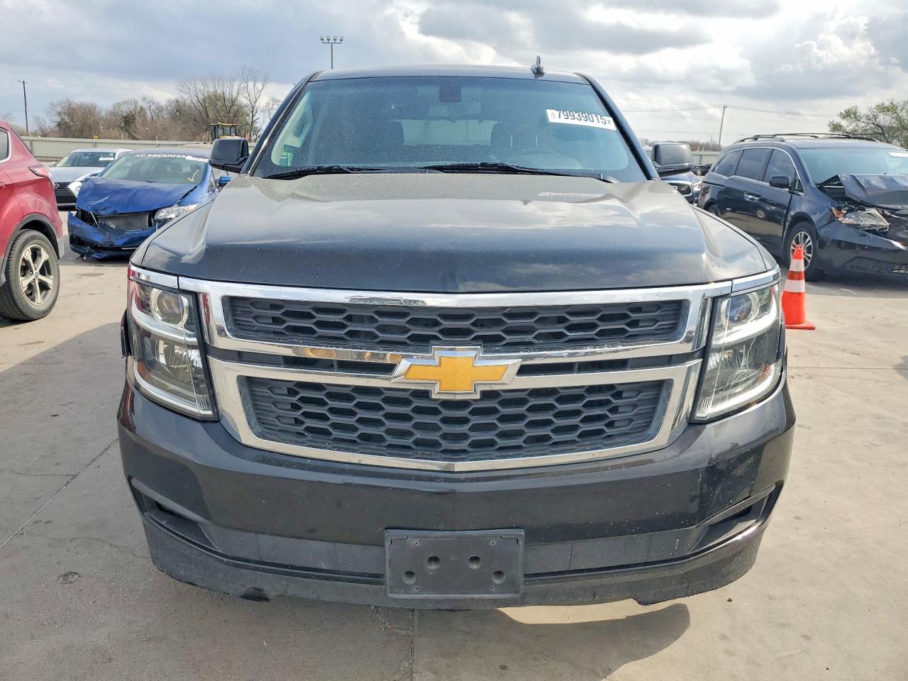 2015 Chevrolet Tahoe C1500 Ls - zdjęcie 5