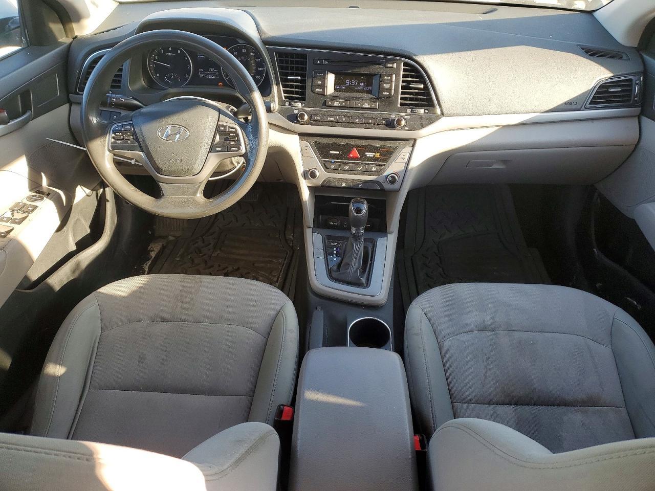 2017 Hyundai Elantra Se - zdjęcie 8