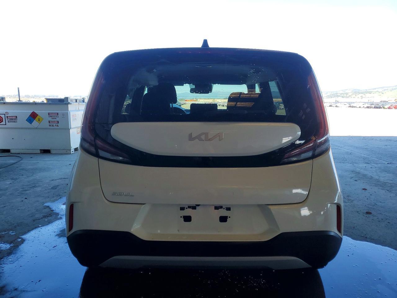 2023 Kia Soul Lx - zdjęcie 6