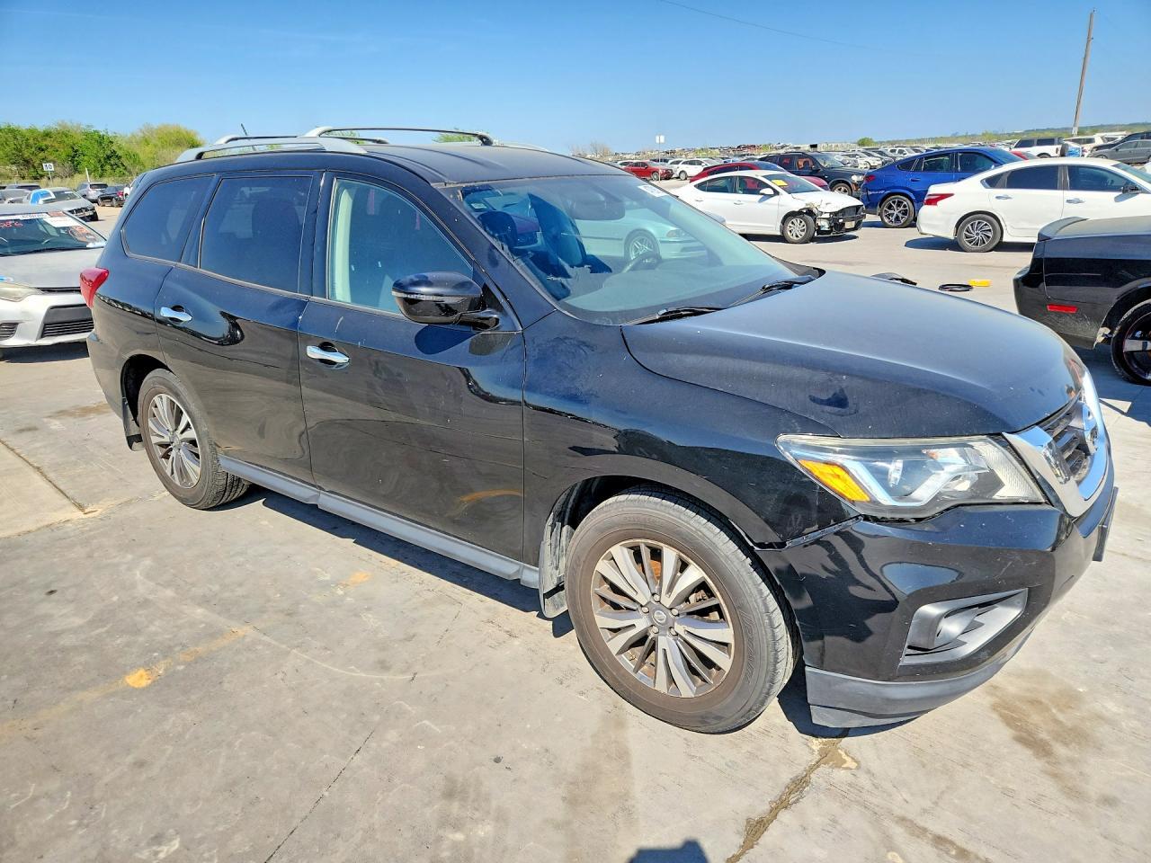 2018 Nissan Pathfinder Sv - zdjęcie 4