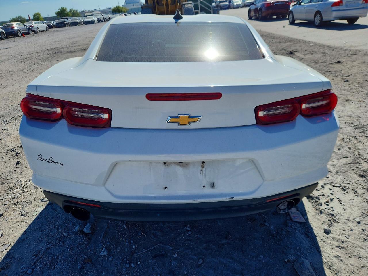 2019 Chevrolet Camaro Ls - zdjęcie 6