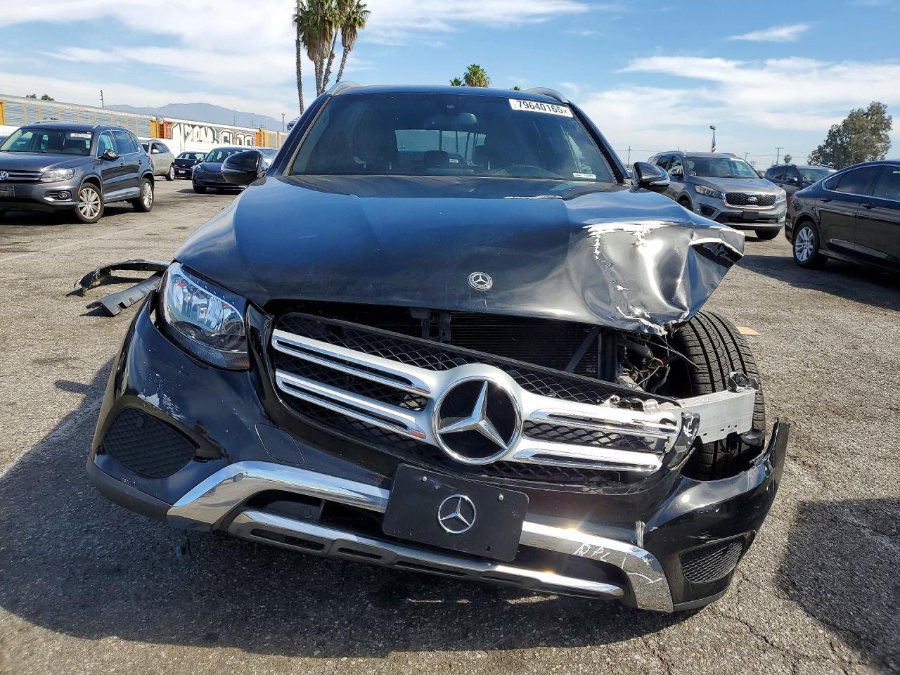 2019 Mercedes-Benz Glc 300 - zdjęcie 5