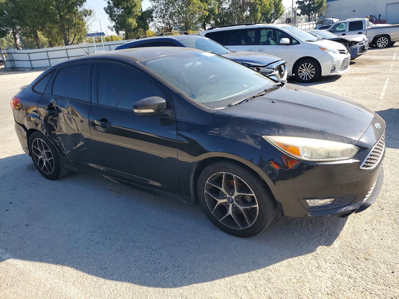 2015 Ford Focus Se - zdjęcie 4