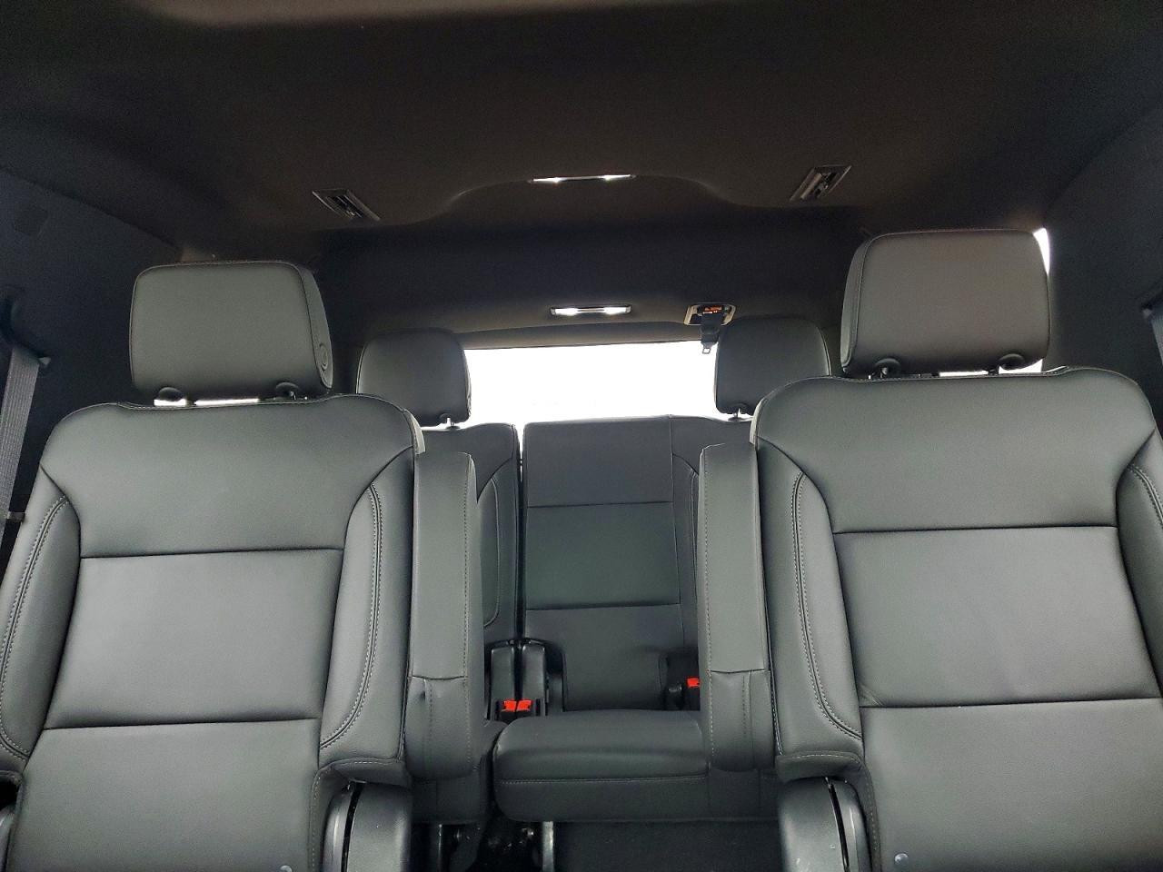 2023 Chevrolet Tahoe K1500 Z71 - zdjęcie 10