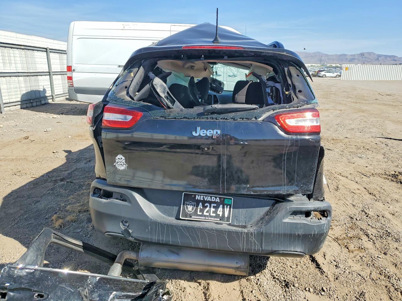 2016 Jeep Cherokee Sport - zdjęcie 6