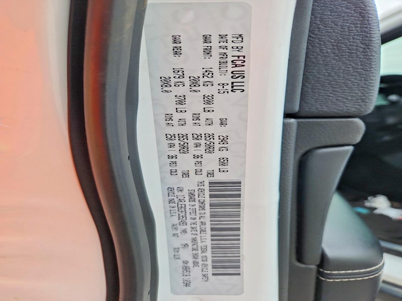 2015 Jeep Grand Cherokee Limited - zdjęcie 14