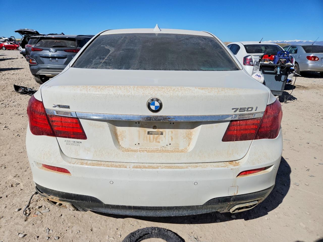 2014 BMW 750 Xi - zdjęcie 6