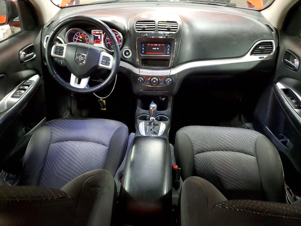 2017 Dodge Journey Crossroad - zdjęcie 8