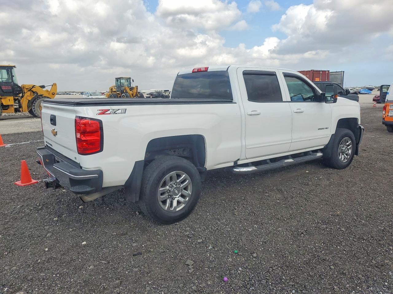 2019 Chevrolet Silverado K2500 Heavy Duty Lt - zdjęcie 3