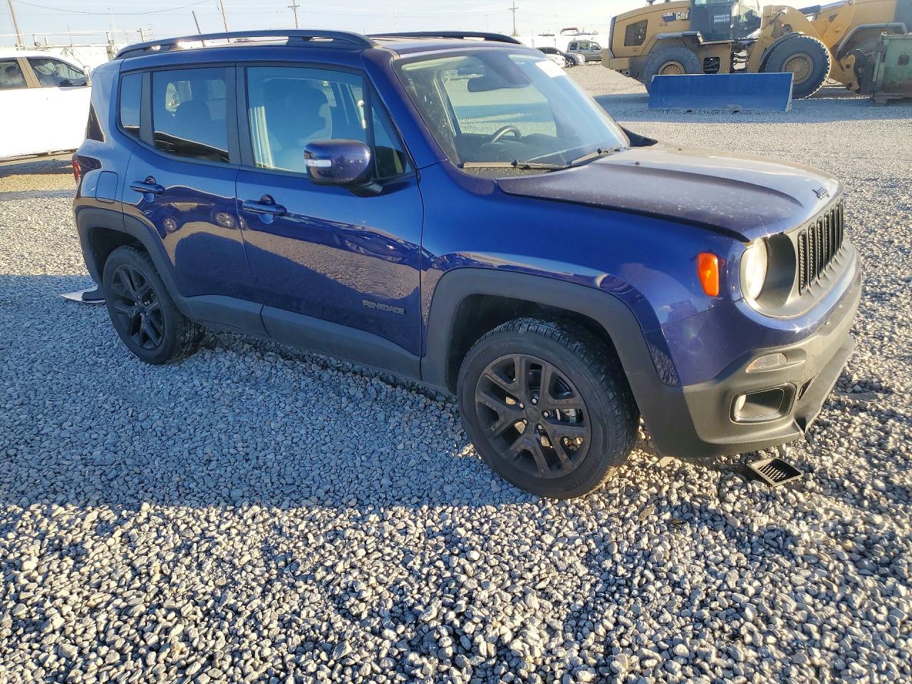 2018 Jeep Renegade Latitude - zdjęcie 4
