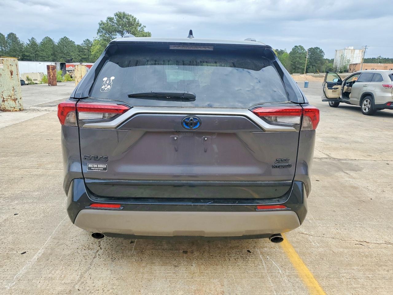 2024 Toyota Rav4 Hybrid Xse - zdjęcie 6