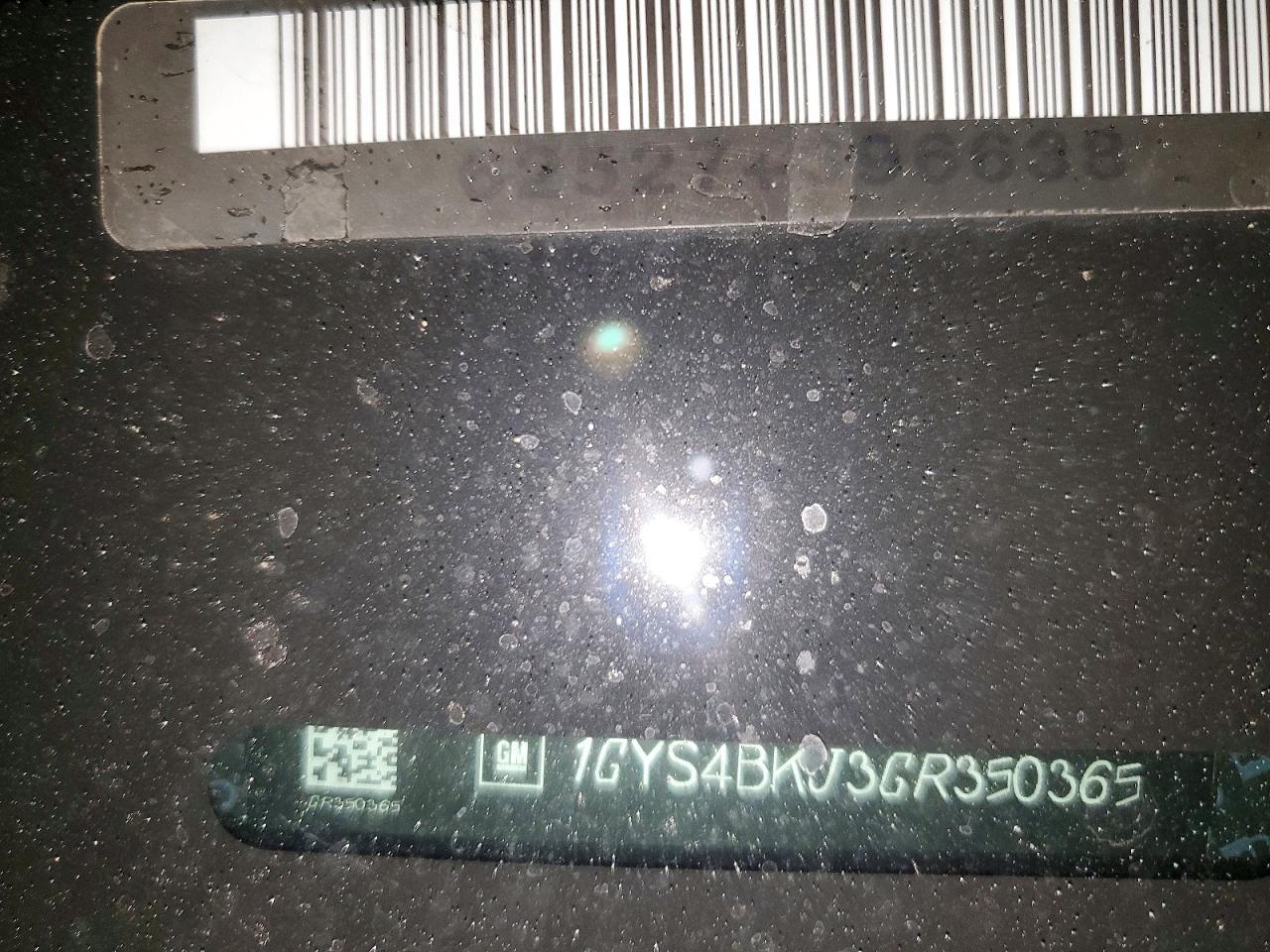 2016 Cadillac Escalade Luxury - zdjęcie 14