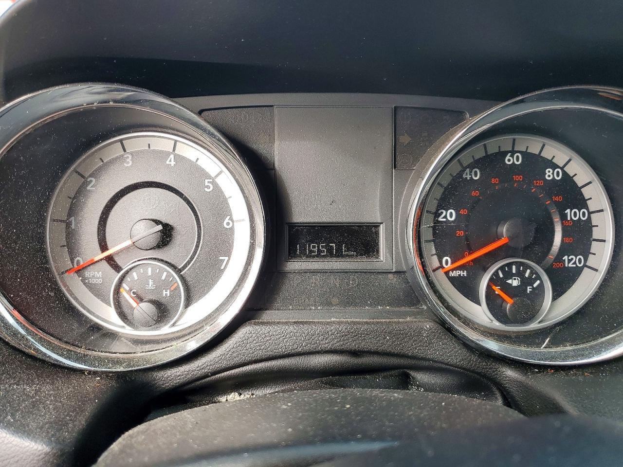 2014 Dodge Grand Caravan Sxt - zdjęcie 9