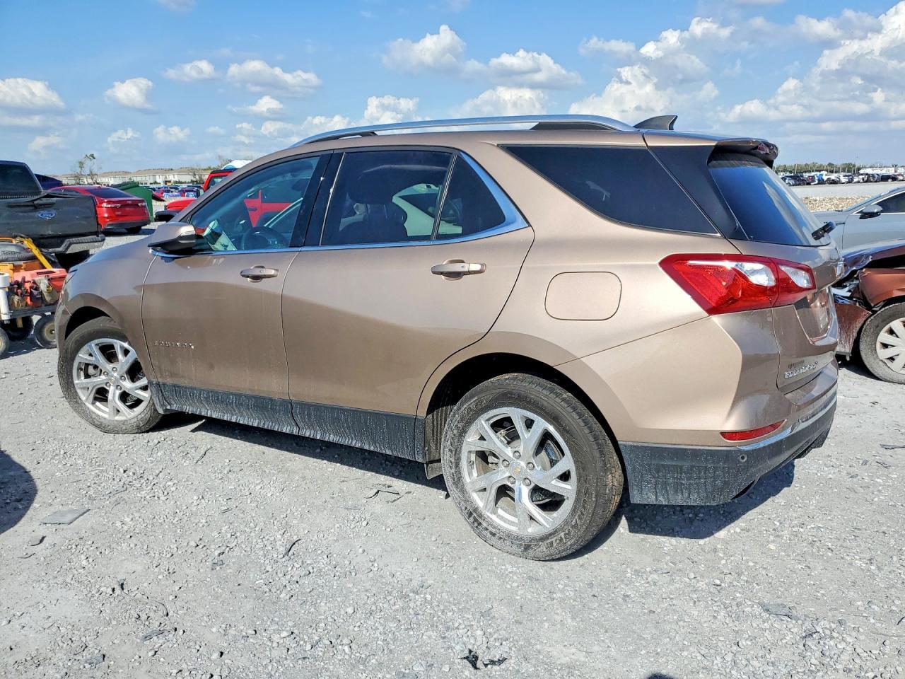 2019 Chevrolet Equinox Lt - zdjęcie 2