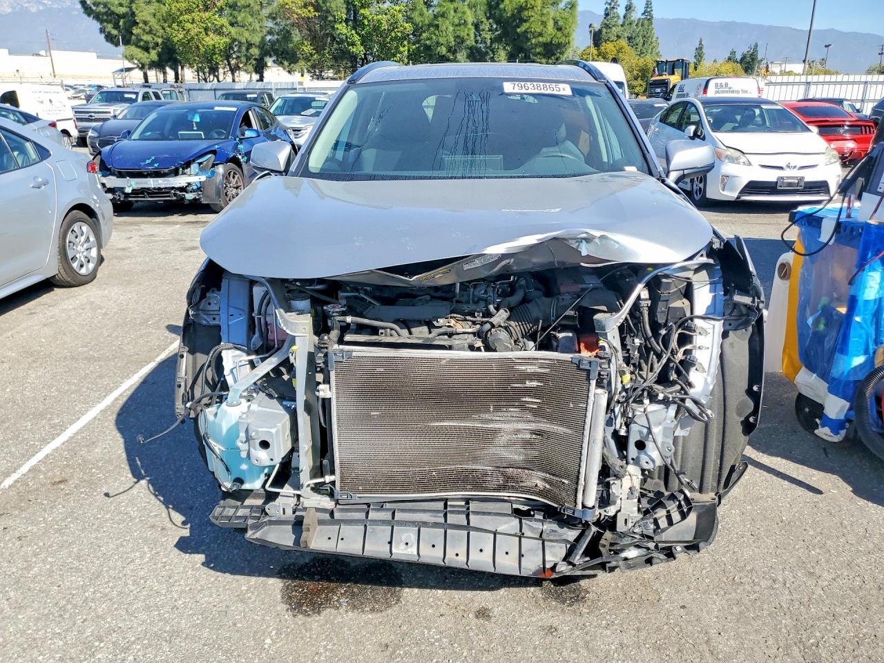 2020 Toyota Rav4 Xle - zdjęcie 5