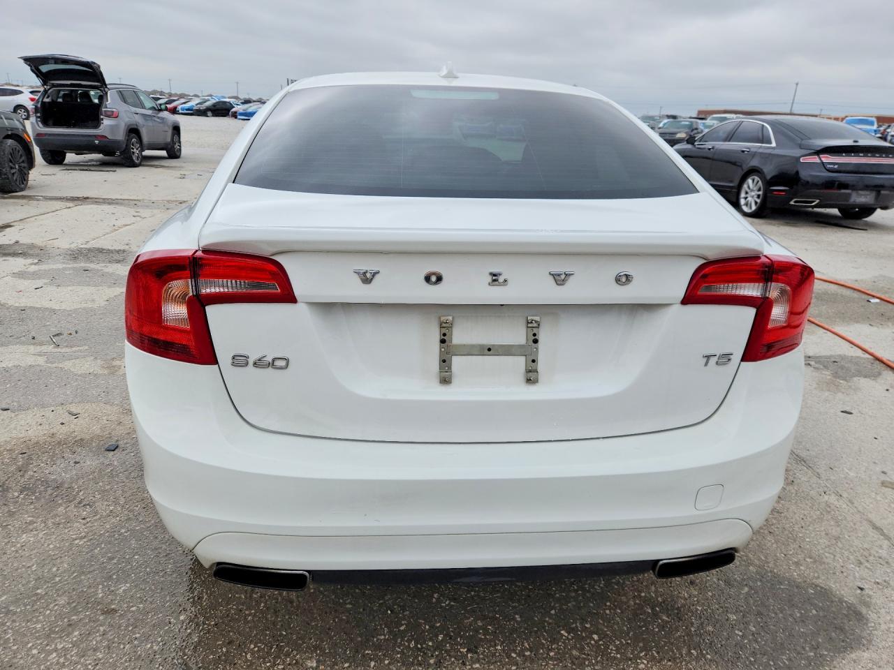 2015 Volvo S60 Premier - zdjęcie 6