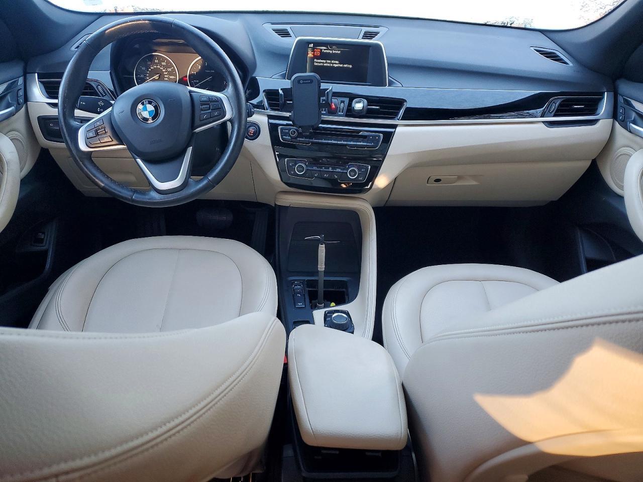 2017 BMW X1 xDrive28I - zdjęcie 8