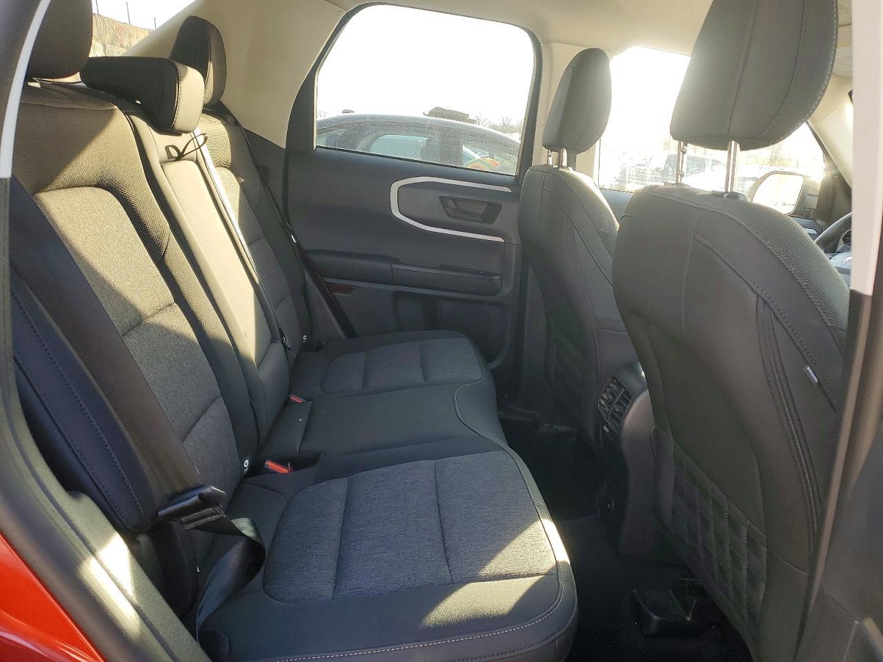 2024 Ford Bronco Sport Big Bend - zdjęcie 11