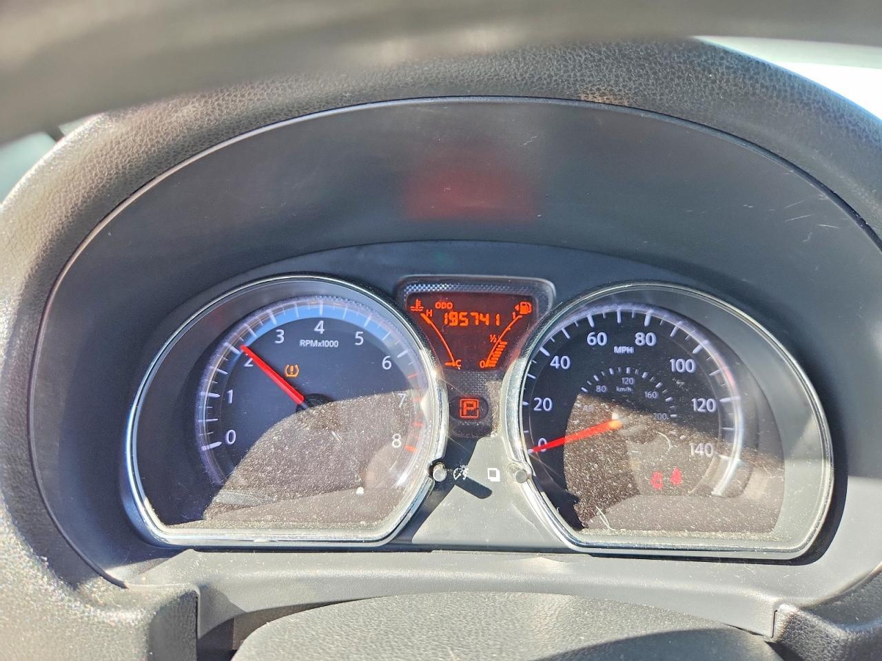 2014 Nissan Versa 1.6 S - zdjęcie 9