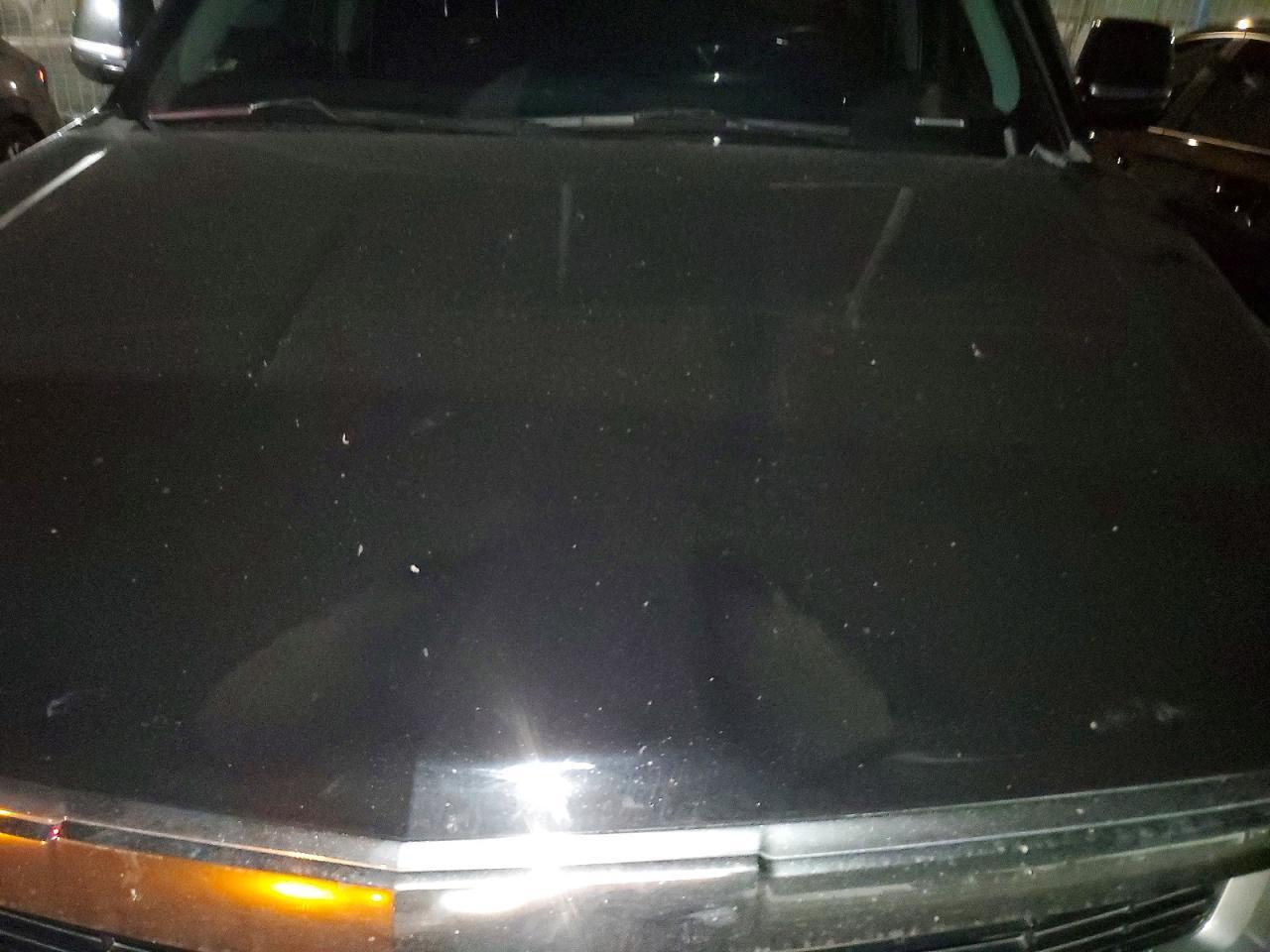 2016 Cadillac Escalade Luxury - zdjęcie 12