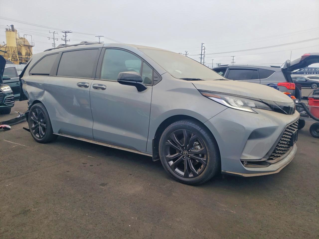 2026 Toyota Sienna Xse 7-Passenger - zdjęcie 4
