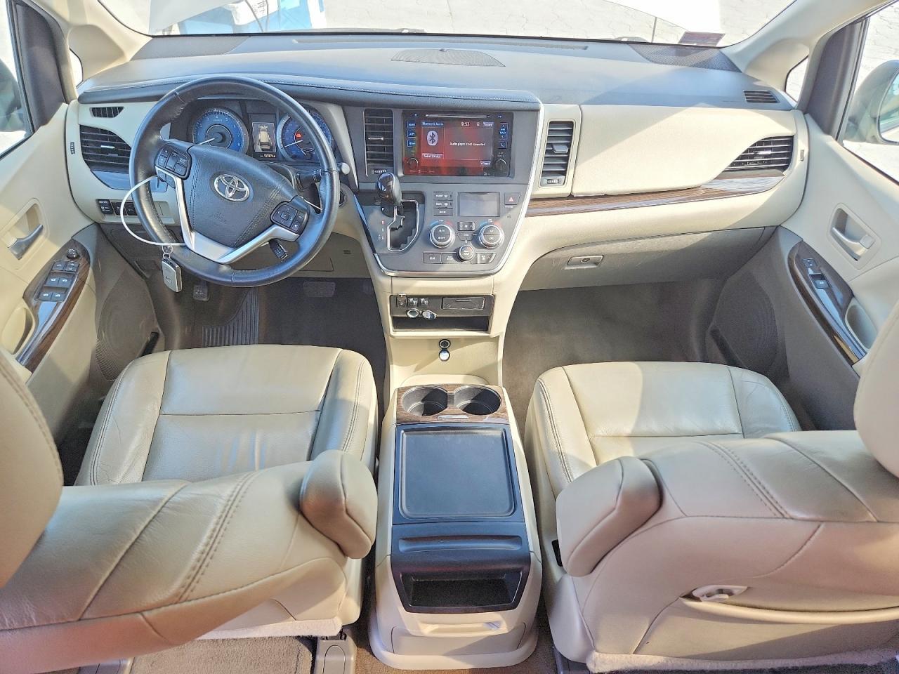2017 Toyota Sienna Xle 7-Passenger - zdjęcie 8