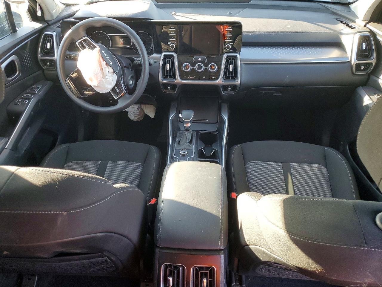 2023 Kia Sorento Lx - zdjęcie 8