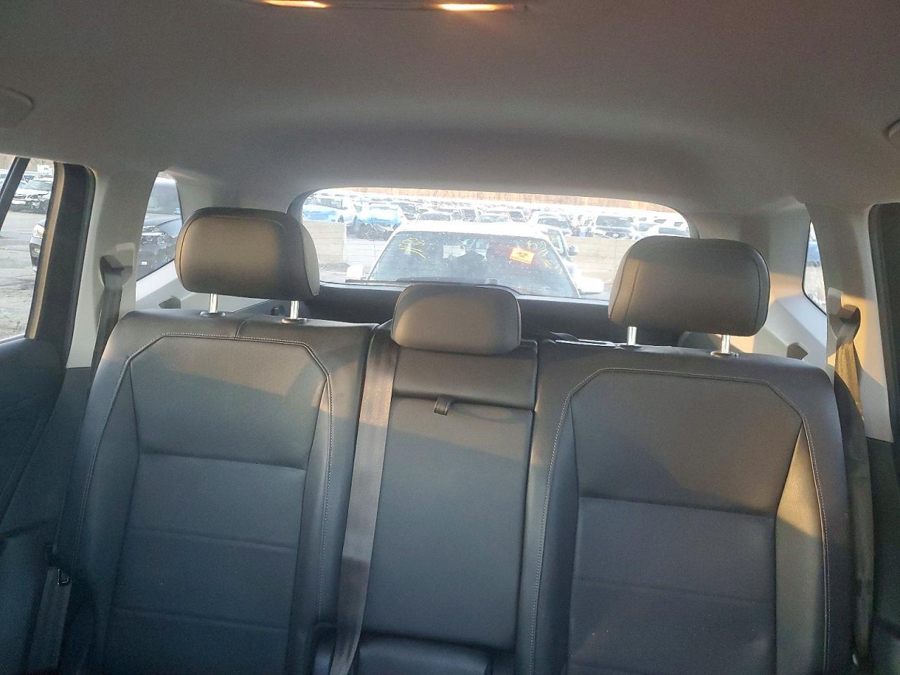 2020 Volkswagen Tiguan Se - zdjęcie 10