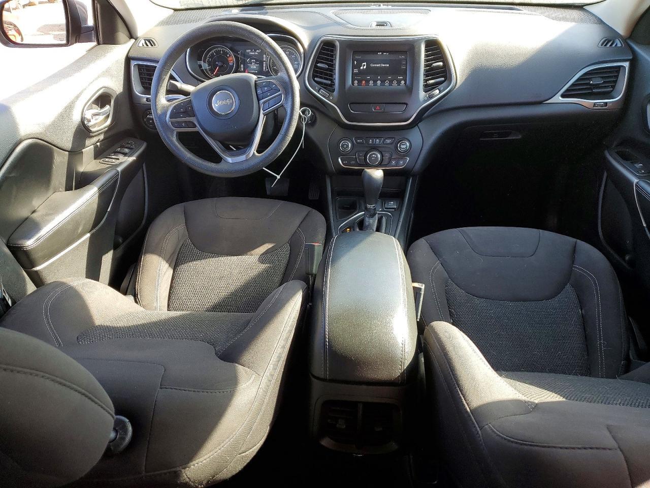 2019 Jeep Cherokee Latitude - zdjęcie 8