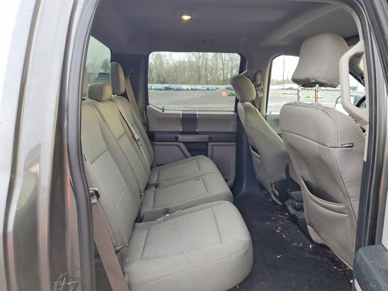 2016 Ford F150 Supercrew - zdjęcie 10