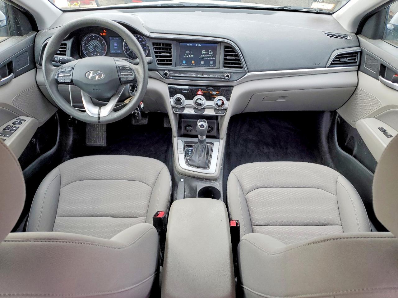 2019 Hyundai Elantra Sel - zdjęcie 8