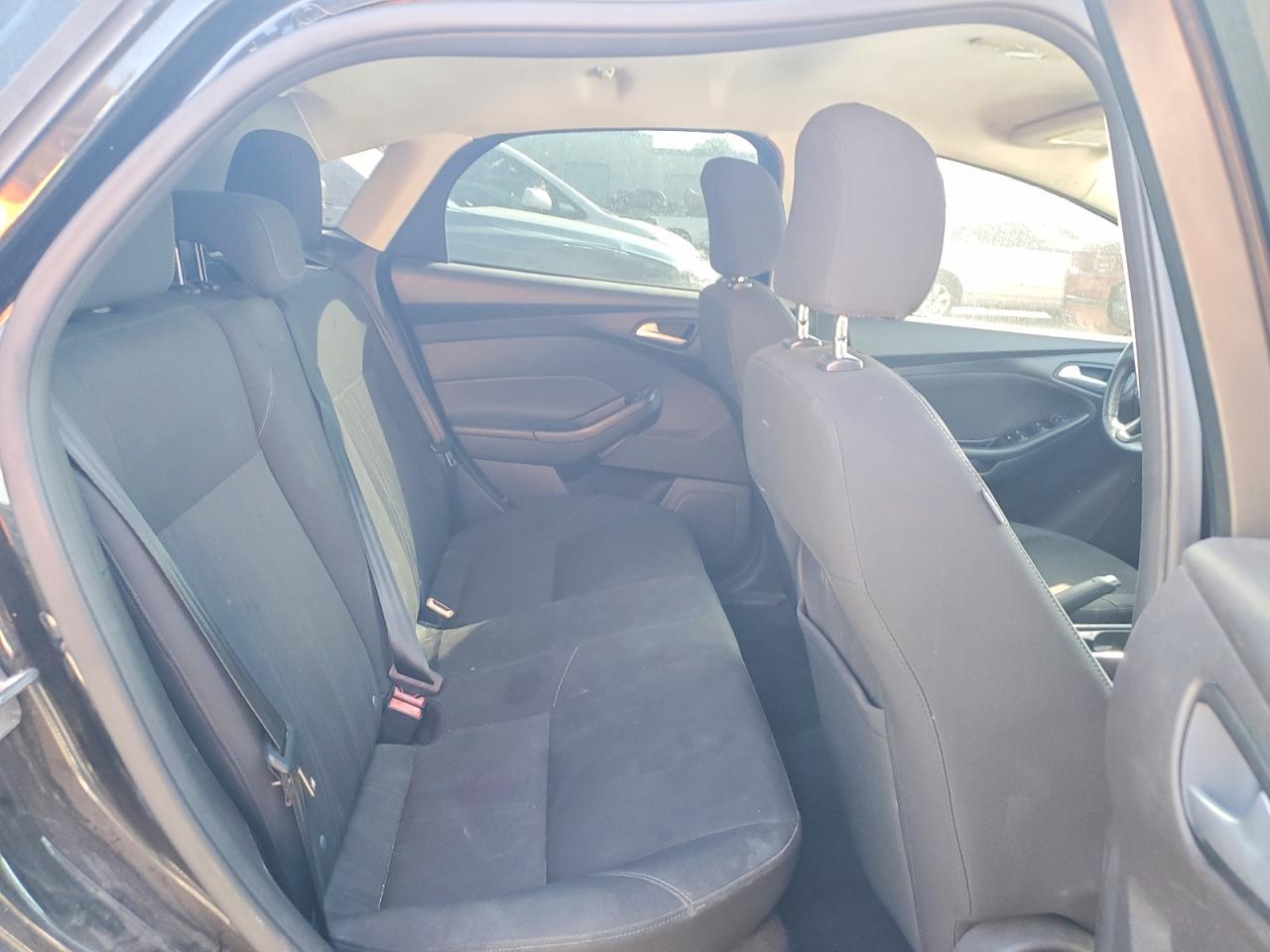 2015 Ford Focus Se - zdjęcie 10